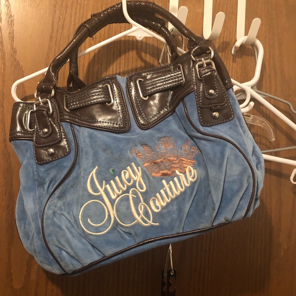 Juicy Couture Purse w/Dust Bag57A $200/$180 smart sell/$165 if offer sent to me